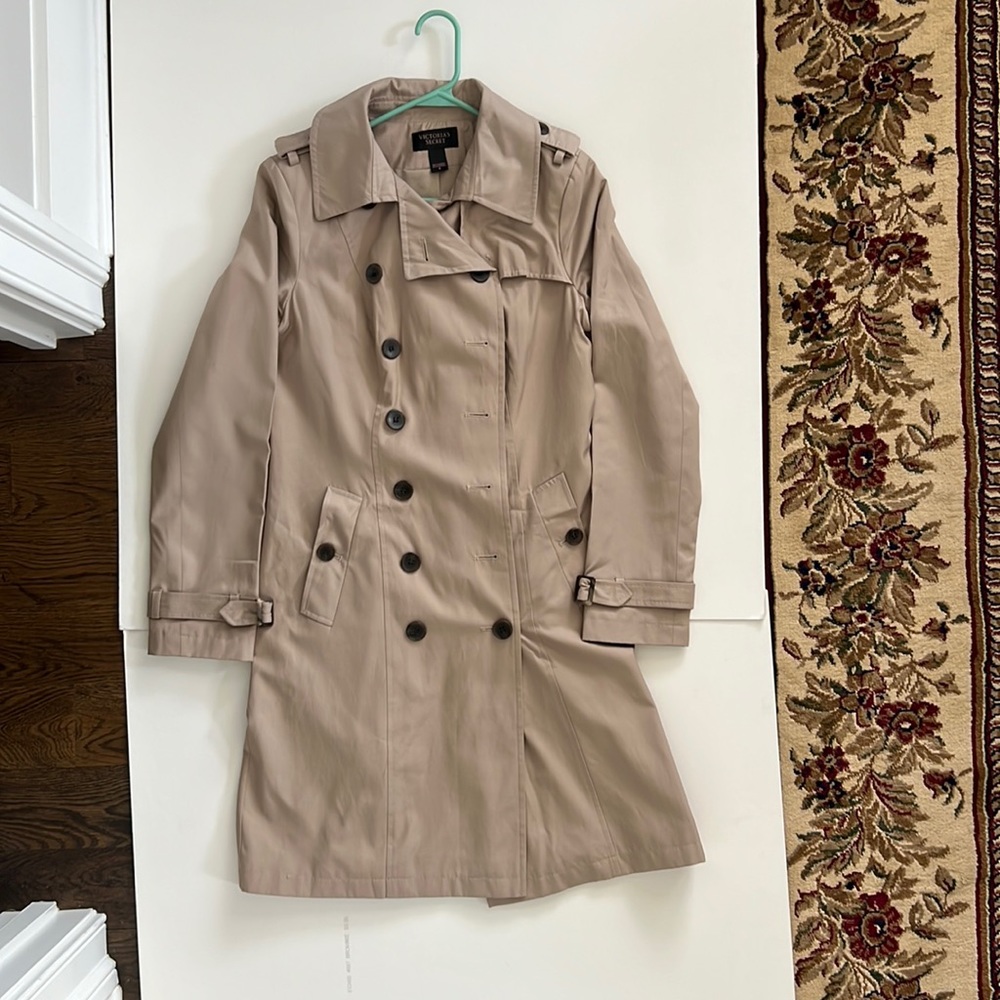 Victoria’s Secret Tan Double Breasted Tie Waist Trench Coat size 8
